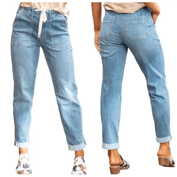 Judy Blue Denim - Judy Blue Clearwater Jogger Denim Jean High Rise Straight Fit JB88496 Size 14W